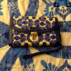 Vera Bradley- Wallet